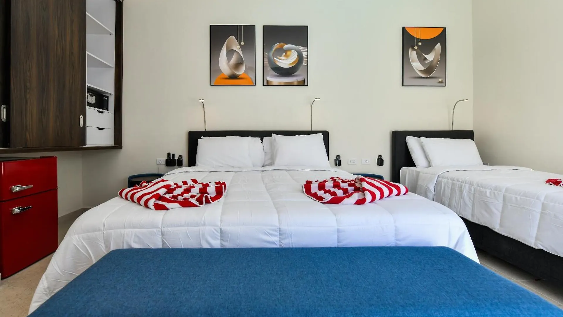 Villa Swiss Paradise Aruba Luxury Collection Palm Beach