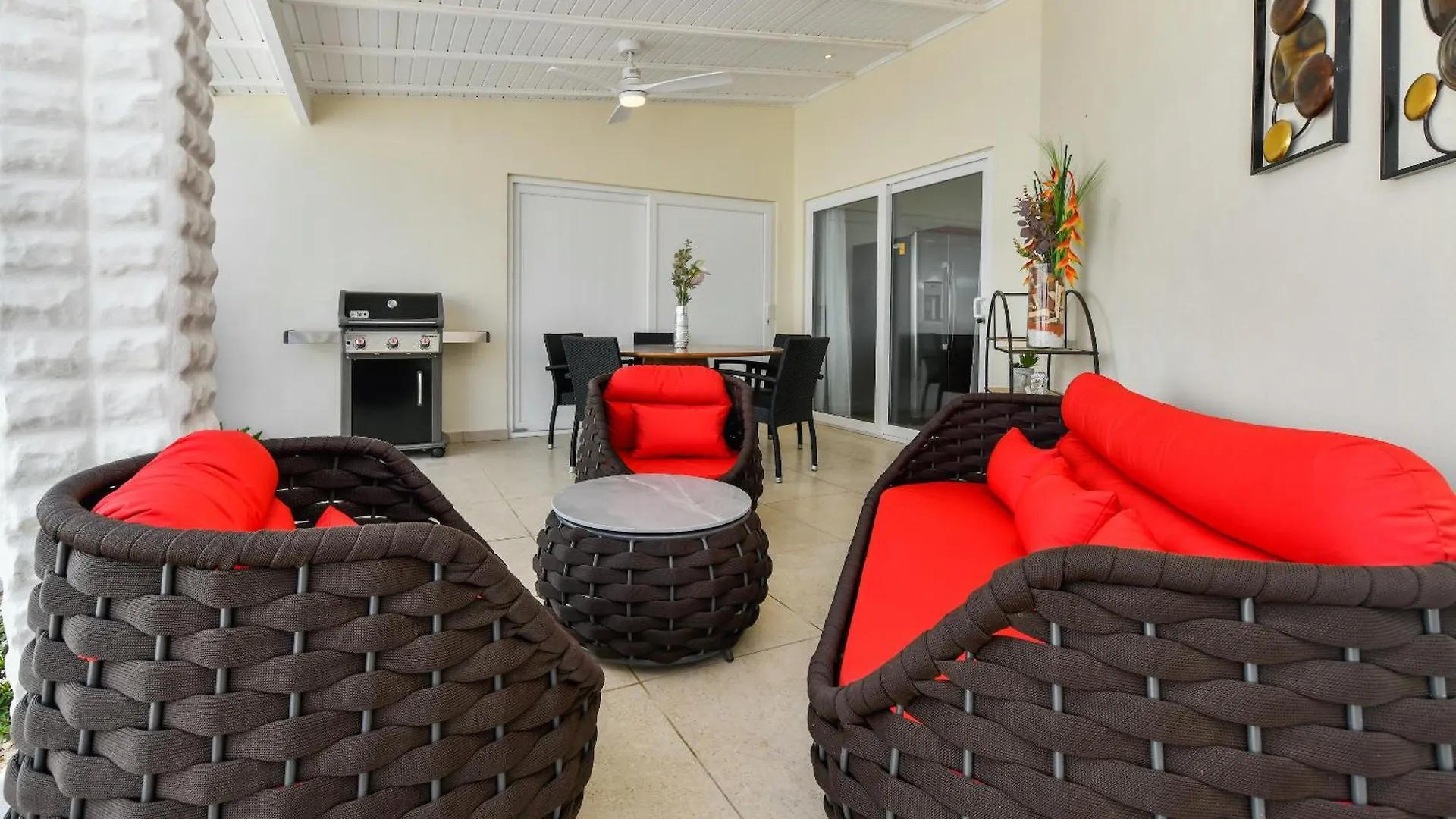 Villa Swiss Paradise Aruba Luxury Collection Palm Beach